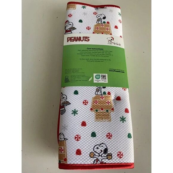 2 Pack Peanuts SNOOPY CHRISTMAS Dish Drying Mats 16 X 18” Gingerbread House NEW - Picture 9 of 16